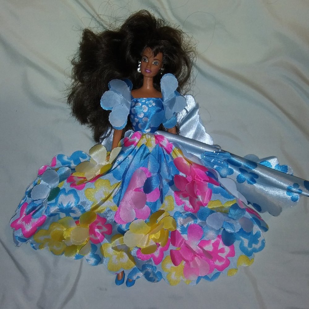 Vintage 1996 Blossom Beauty Teresa